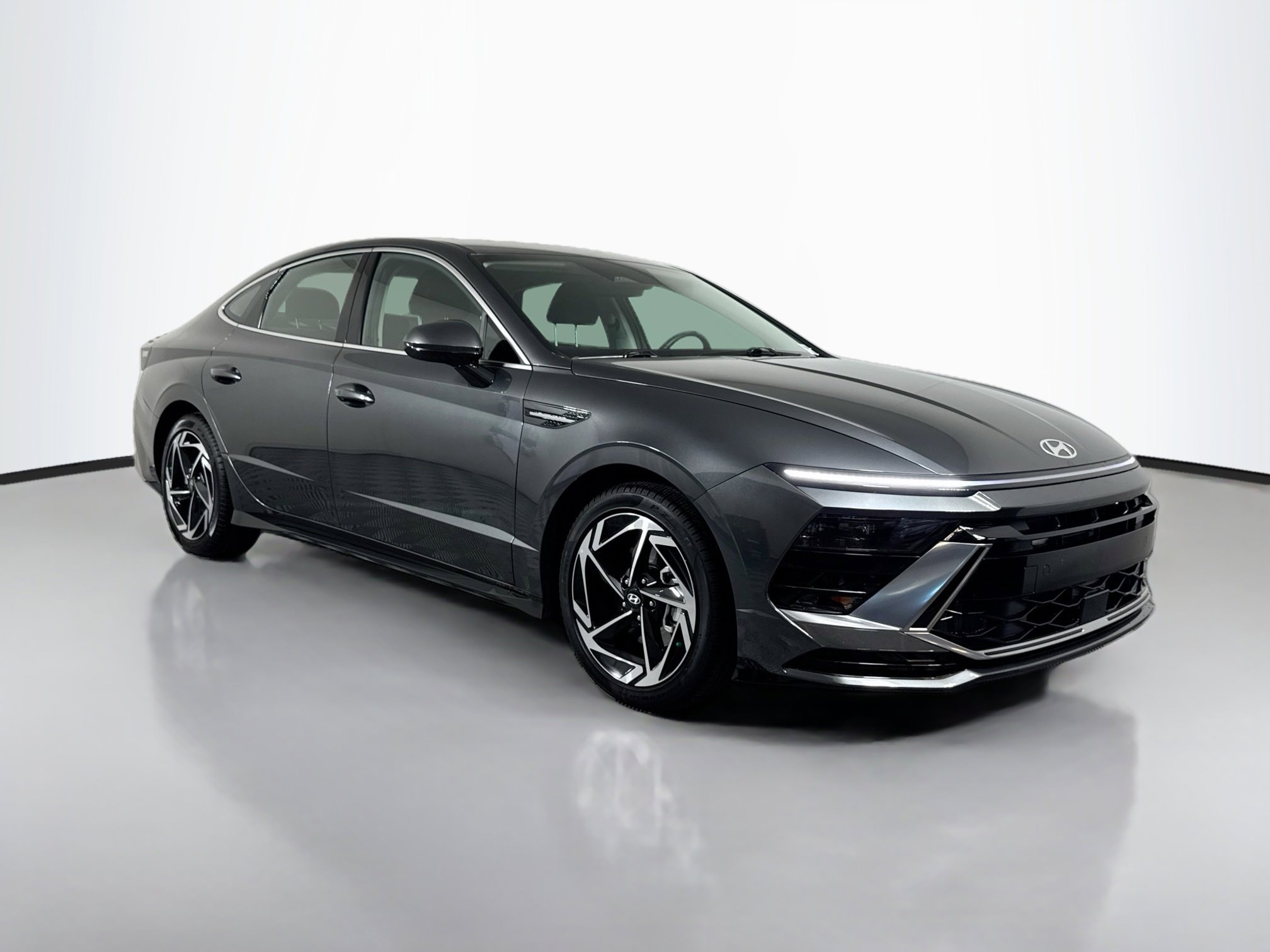 2026 Hyundai Sonata SEL AWD's photo