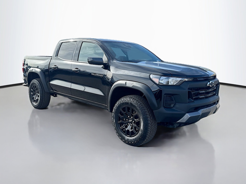 Used 2025 Chevrolet Colorado Trail Boss Truck Crew Cab