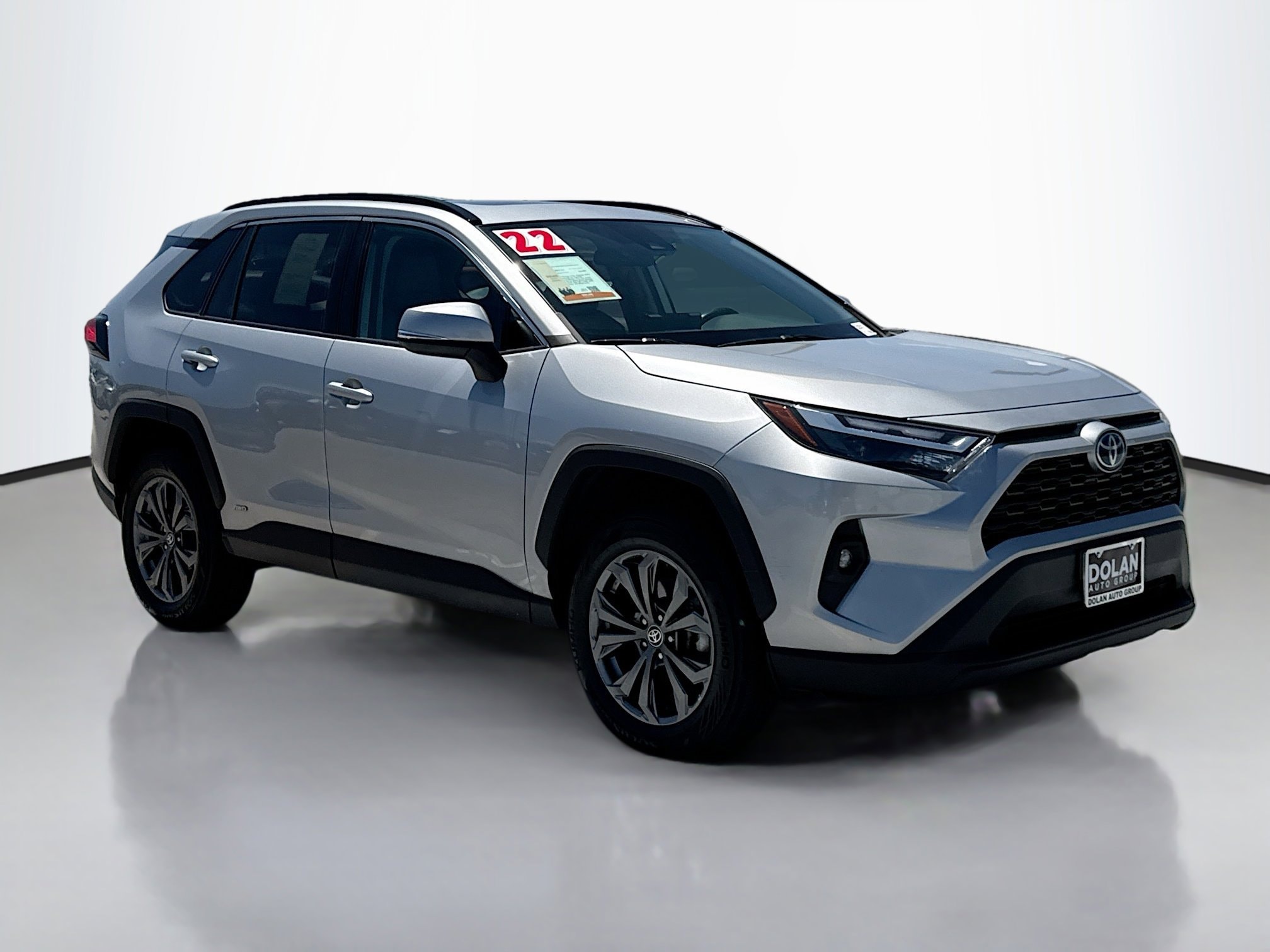 Used 2022 Toyota RAV4 XLE Premium with VIN 4T3B6RFV4NU080792 for sale in Northfield, Minnesota