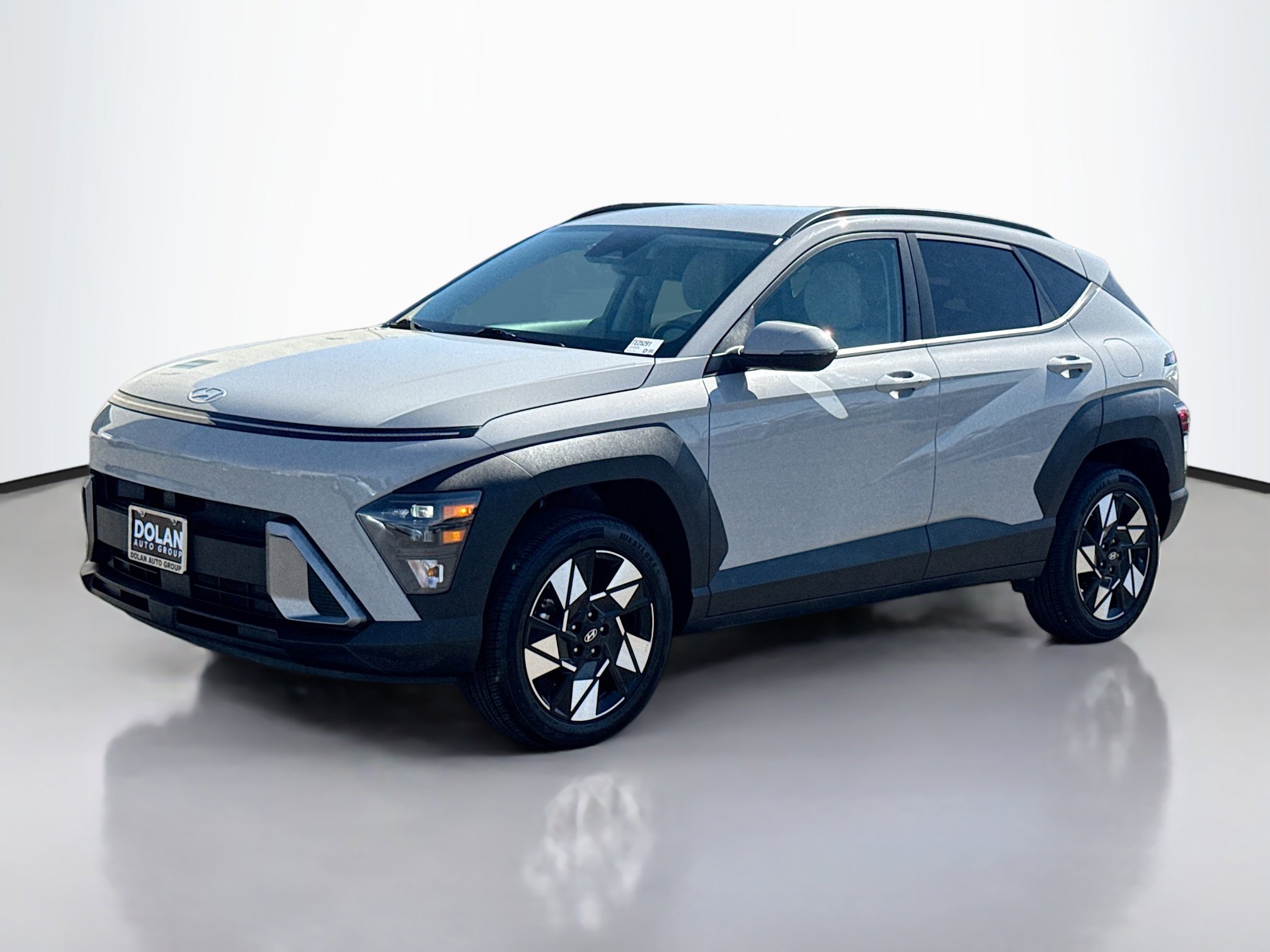 2024 Hyundai Kona SEL photo 2