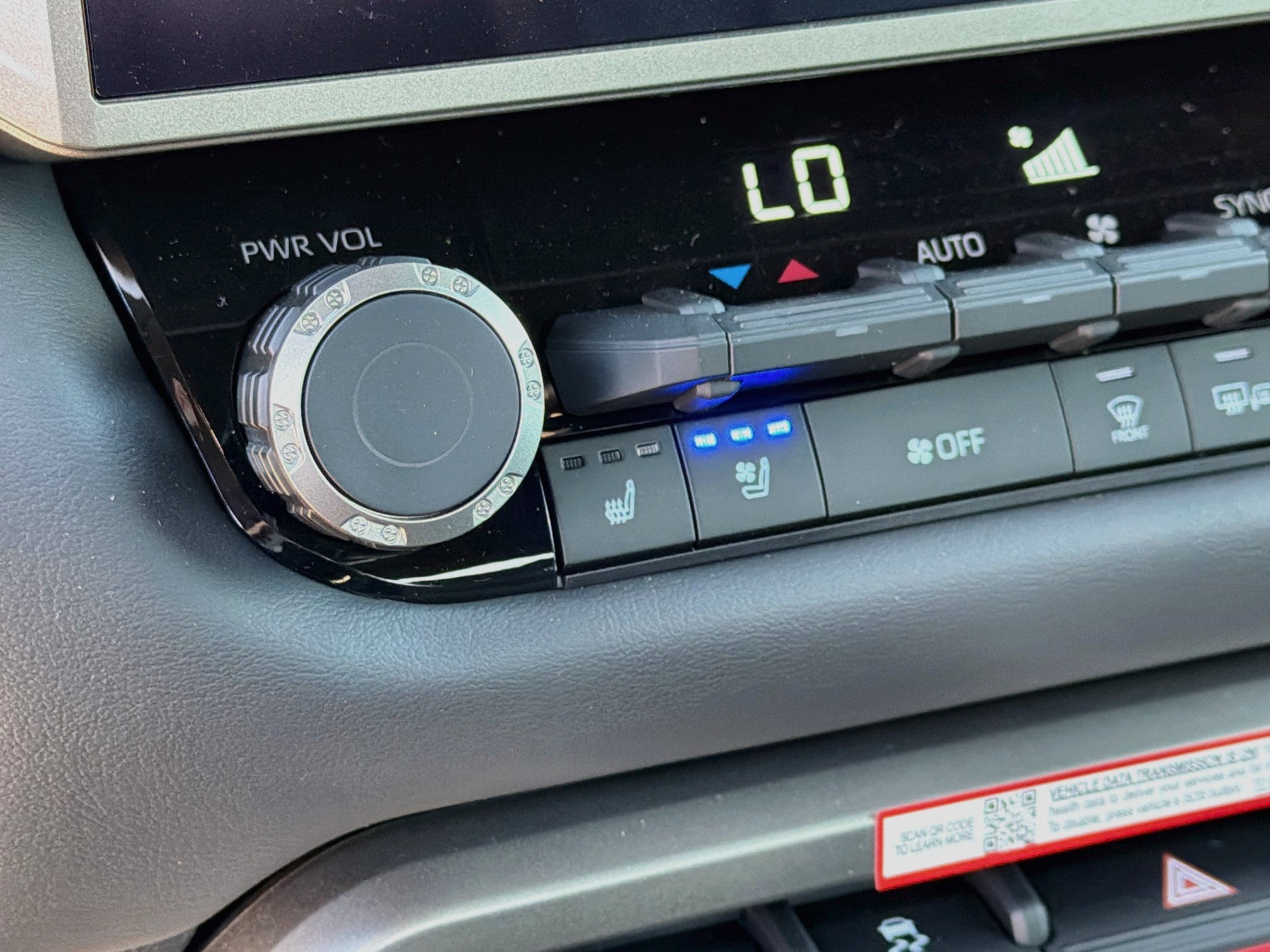 2026 Toyota Tundra Platinum - Photo 33