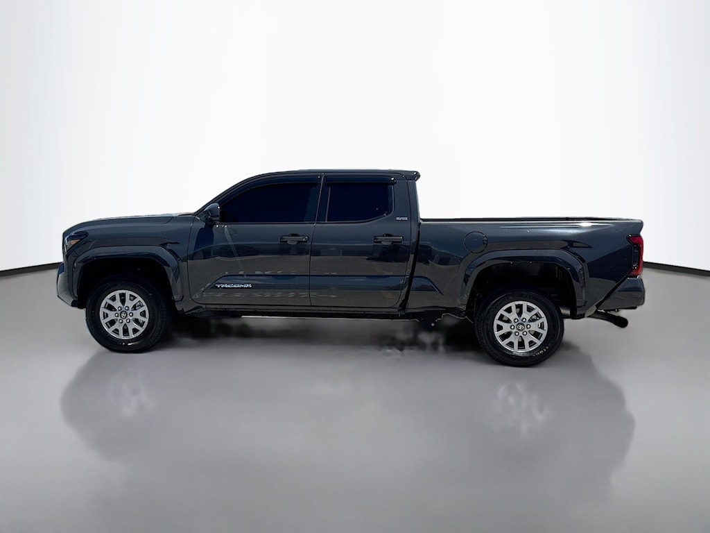 Used 2025 Toyota Tacoma SR5 Truck Double Cab