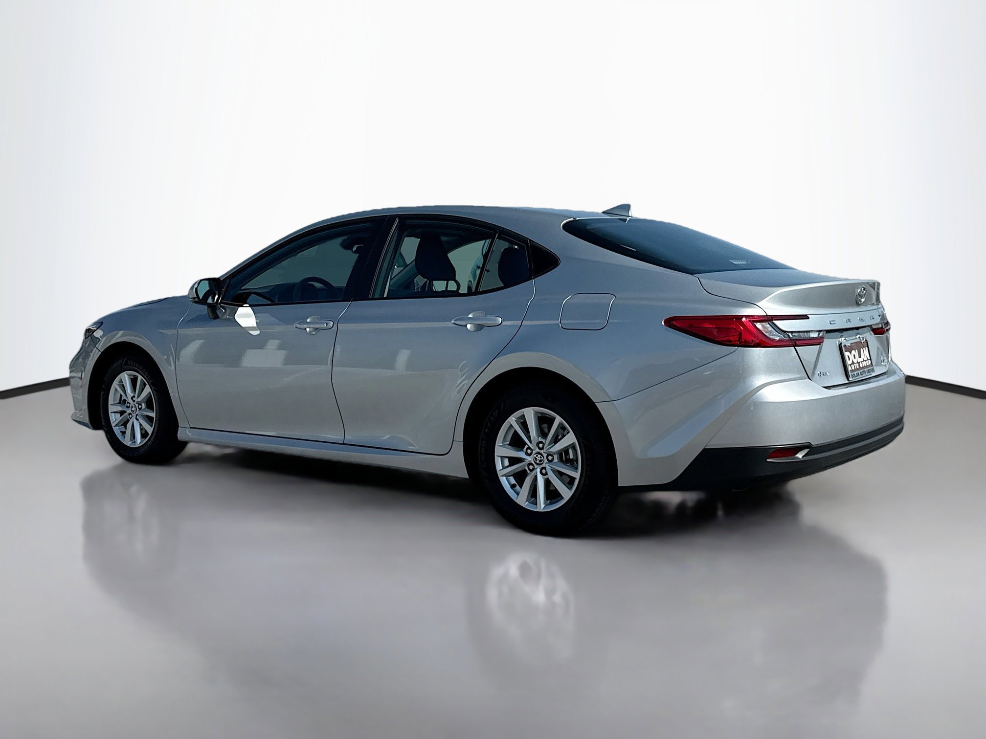 2025 Toyota Camry LE photo 3