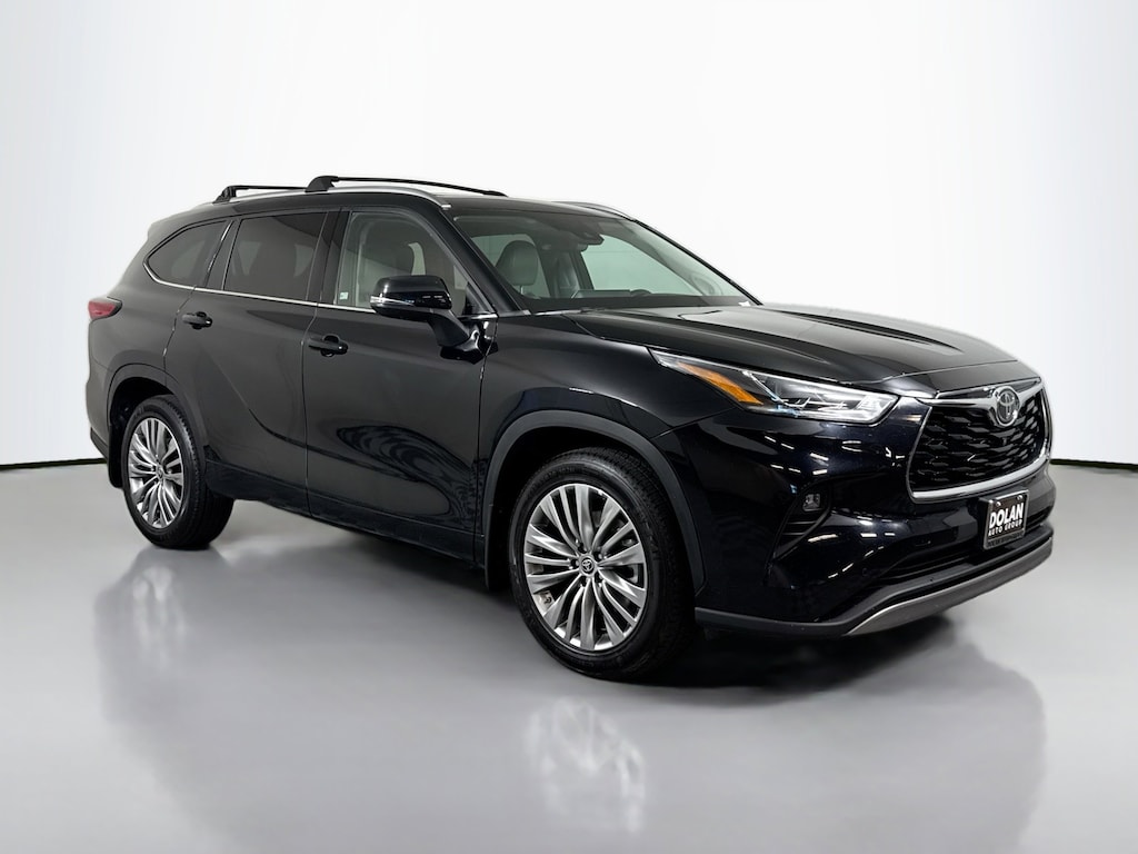 Certified 2022 Toyota Highlander Platinum SUV