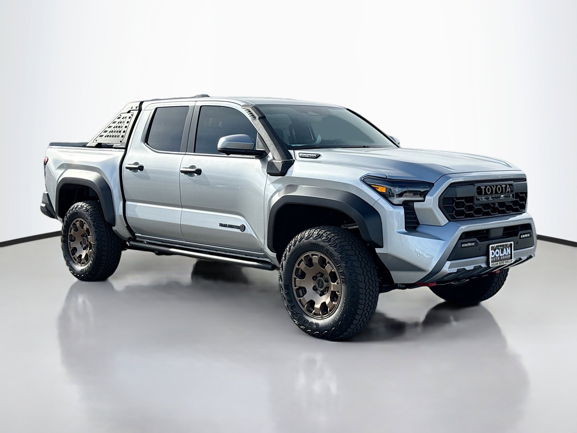 2025 Toyota Tacoma Trailhunter's photo