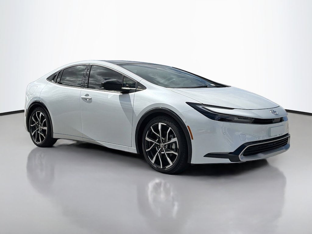 New 2026 Toyota Prius Plug-in Hybrid XSE Premium Hatchback