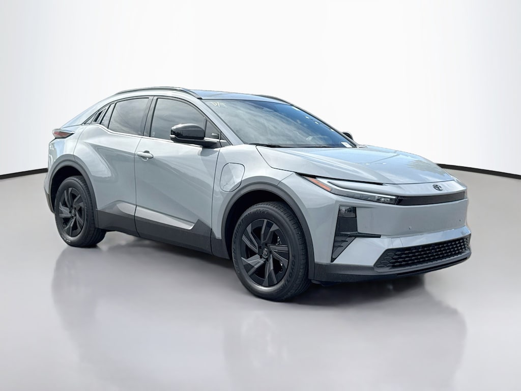 New 2026 Toyota C-HR SE SUV