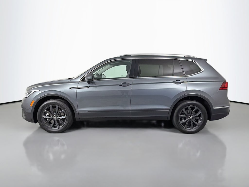 Used 2024 Volkswagen Tiguan 2.0T SE SUV