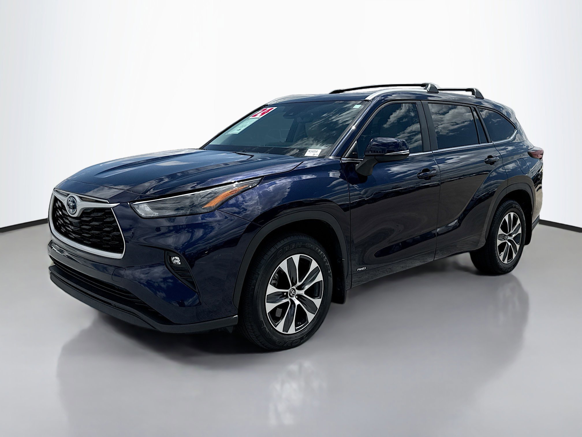Certified 2024 Toyota Highlander XLE with VIN 5TDKBRCH9RS613446 for sale in Reno, NV