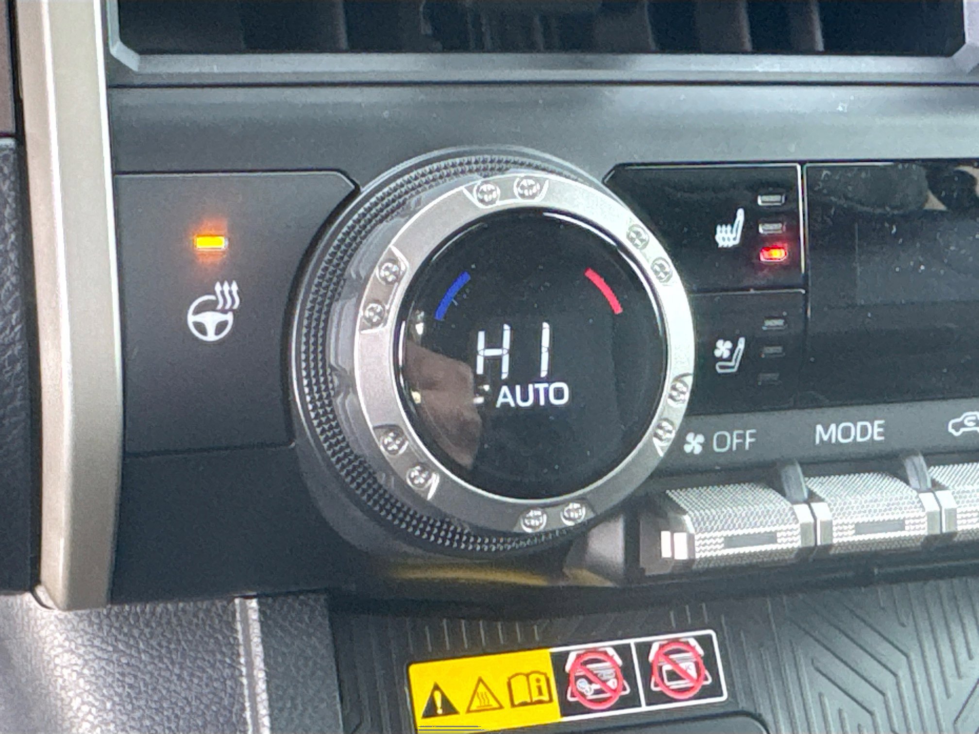 2025 Toyota Tacoma TRD Off Road - Photo 35