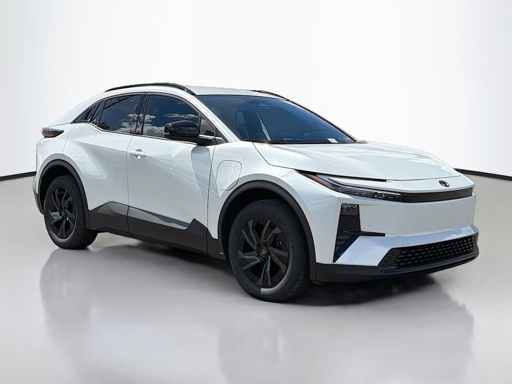 New 2026 Toyota C-HR SE SUV