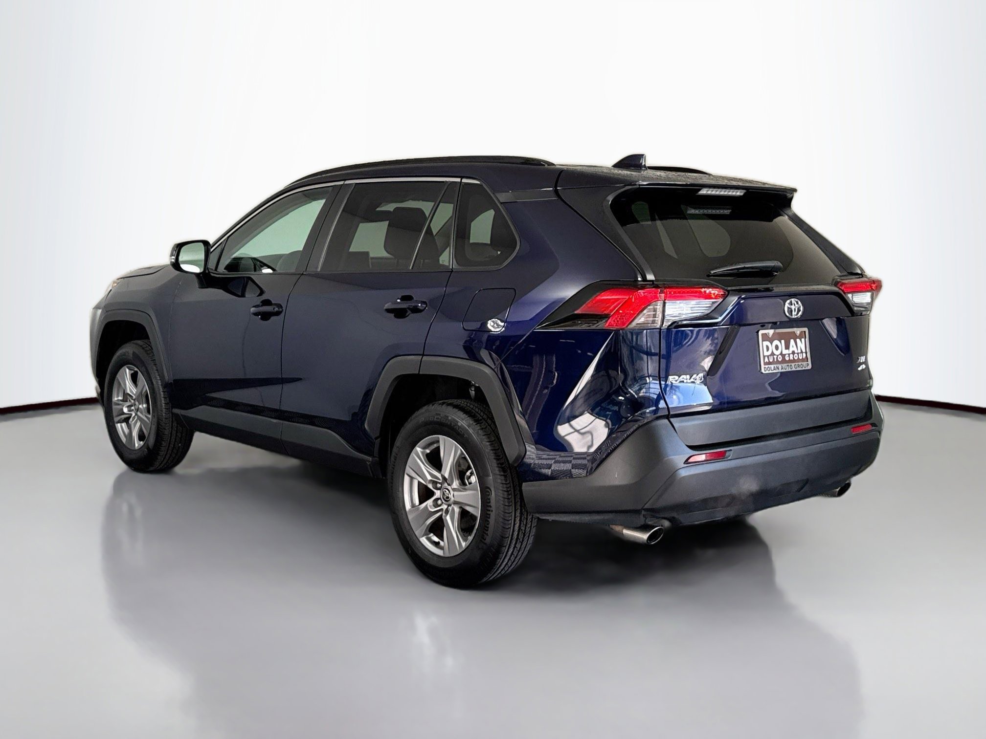 2024 Toyota RAV4 XLE photo 4