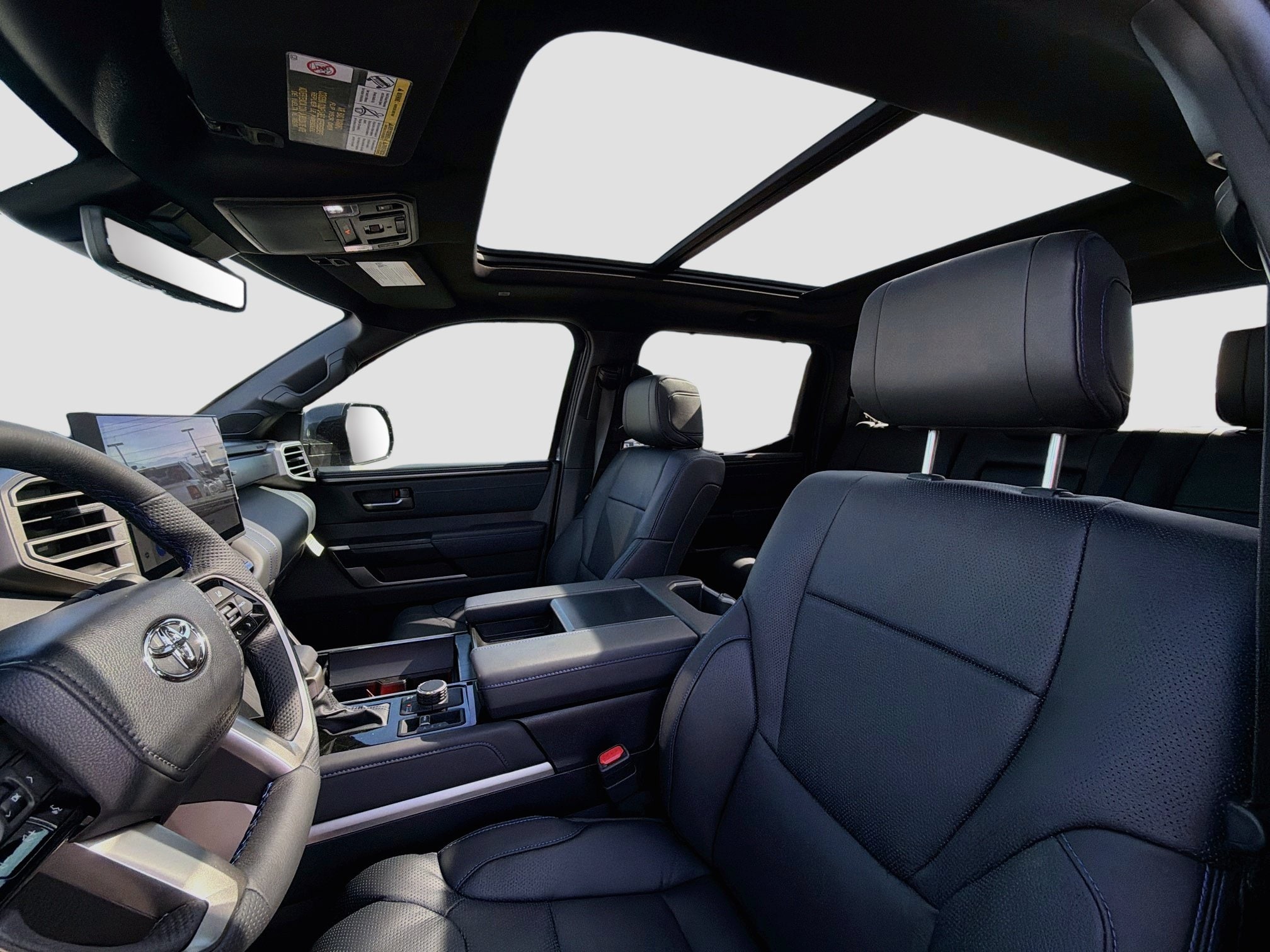 2026 Toyota Tundra Platinum - Photo 8