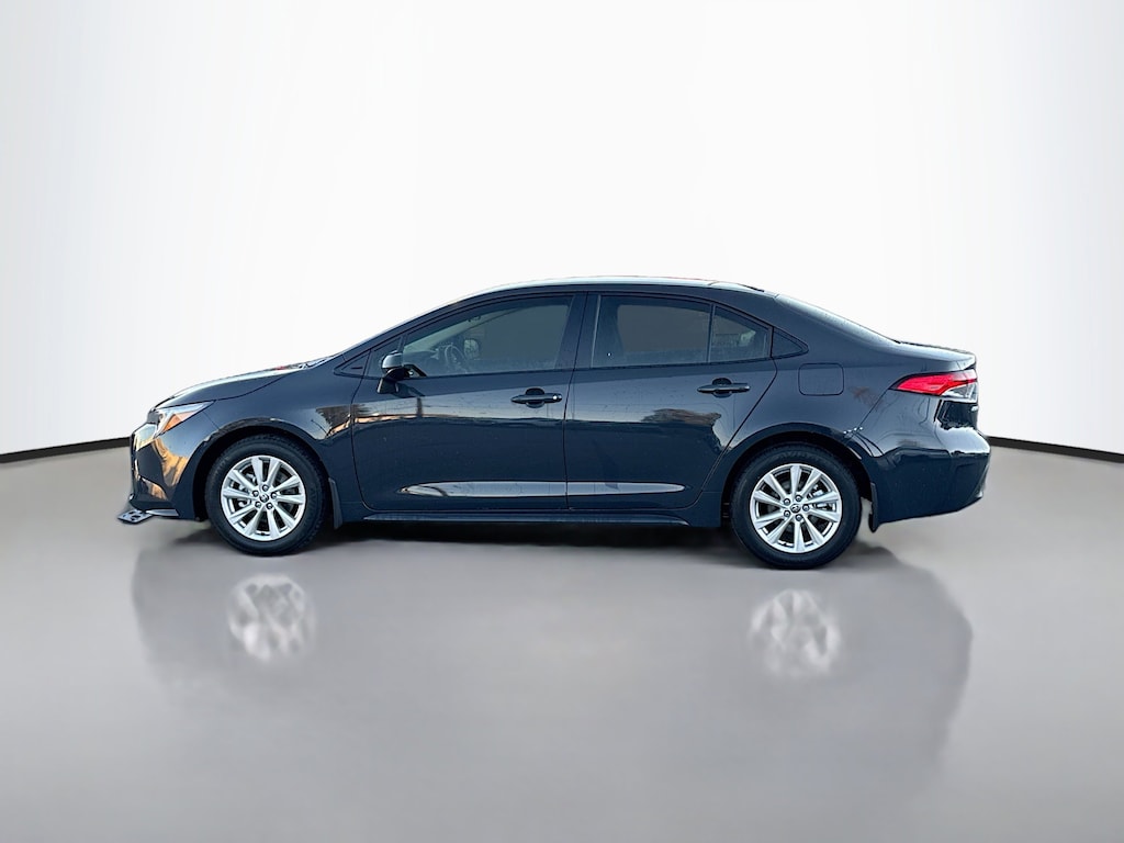 New 2025 Toyota Corolla Hybrid LE Sedan