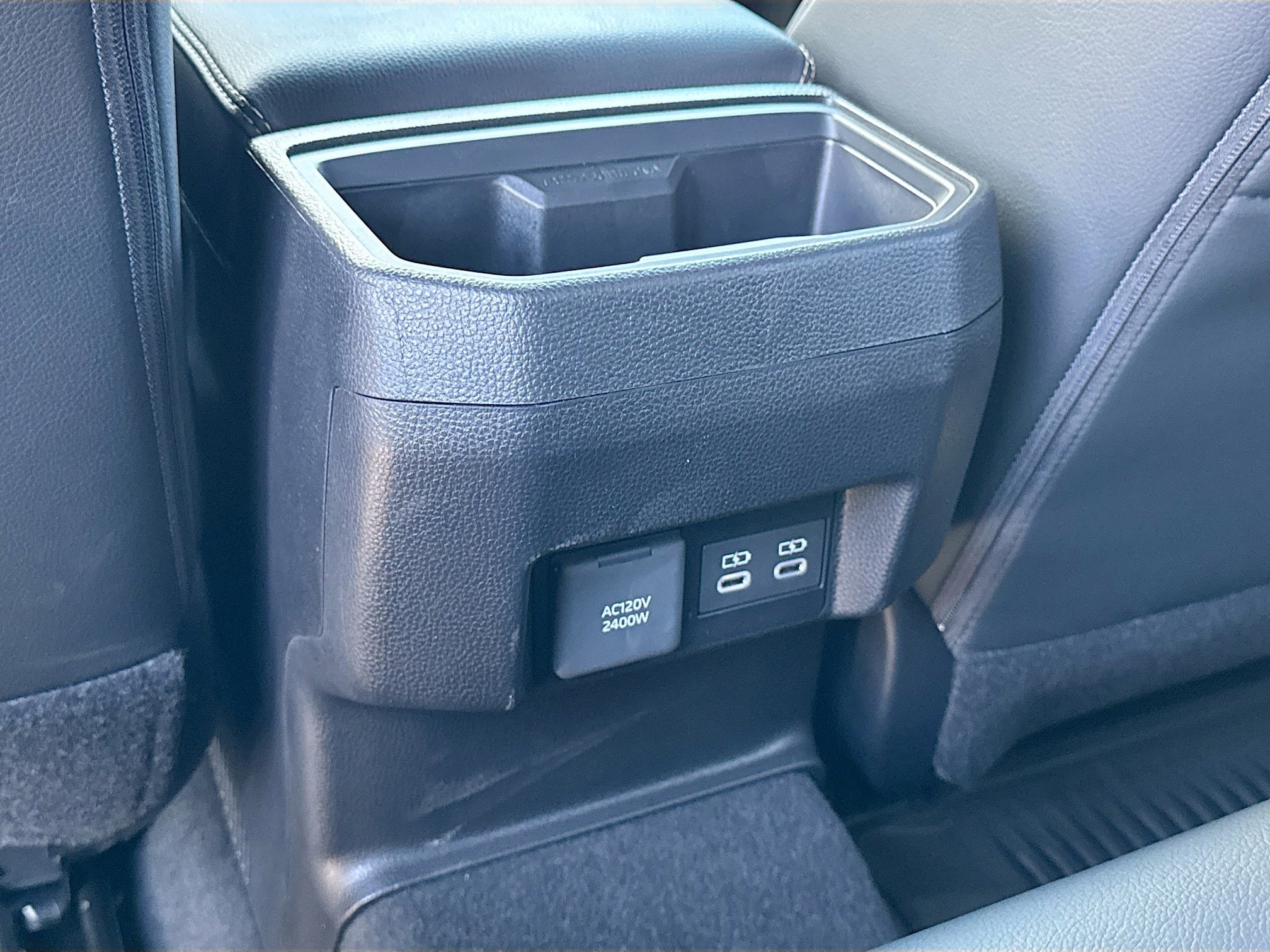 2025 Toyota Tacoma Limited - Photo 39