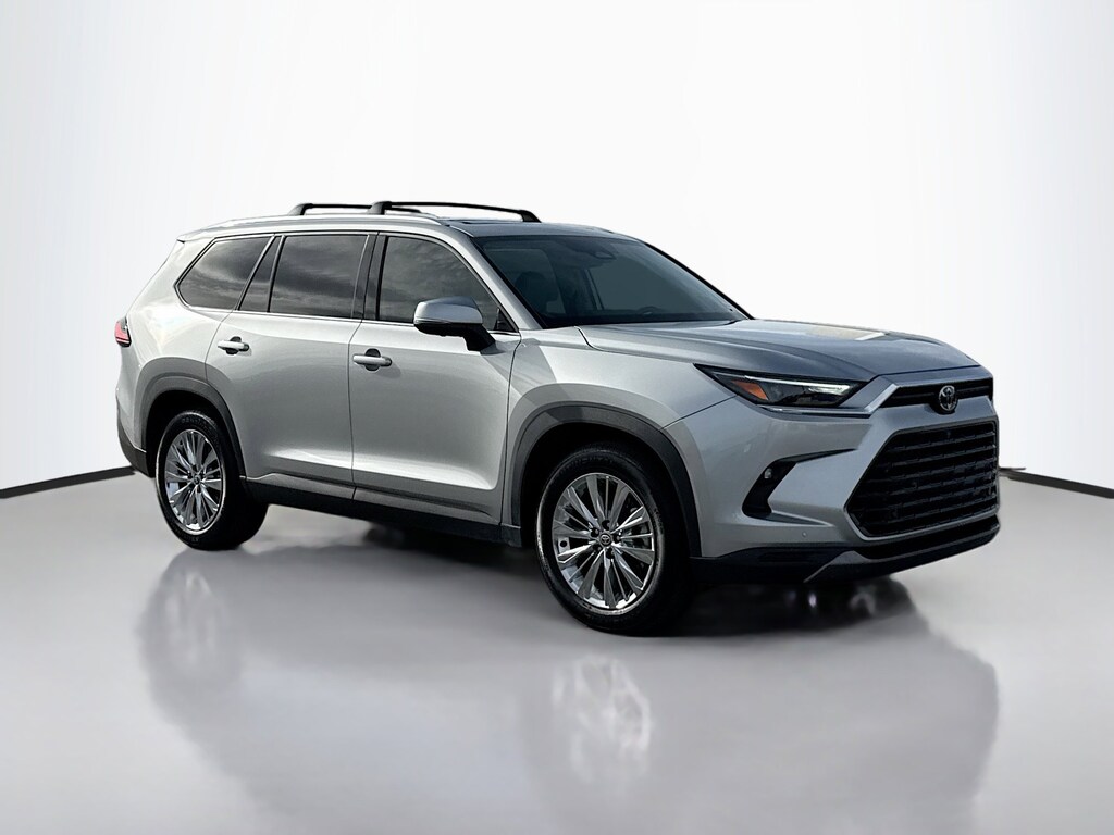 Used 2024 Toyota Grand Highlander XLE SUV