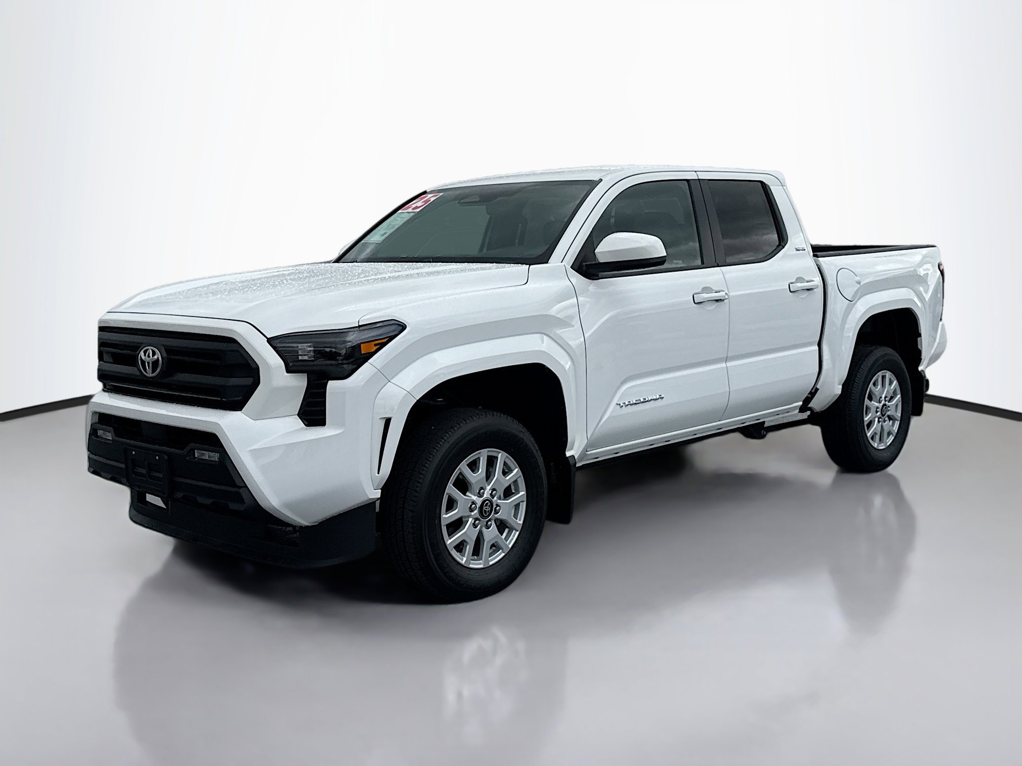 2025 Toyota Tacoma SR5 Double Cab photo 2