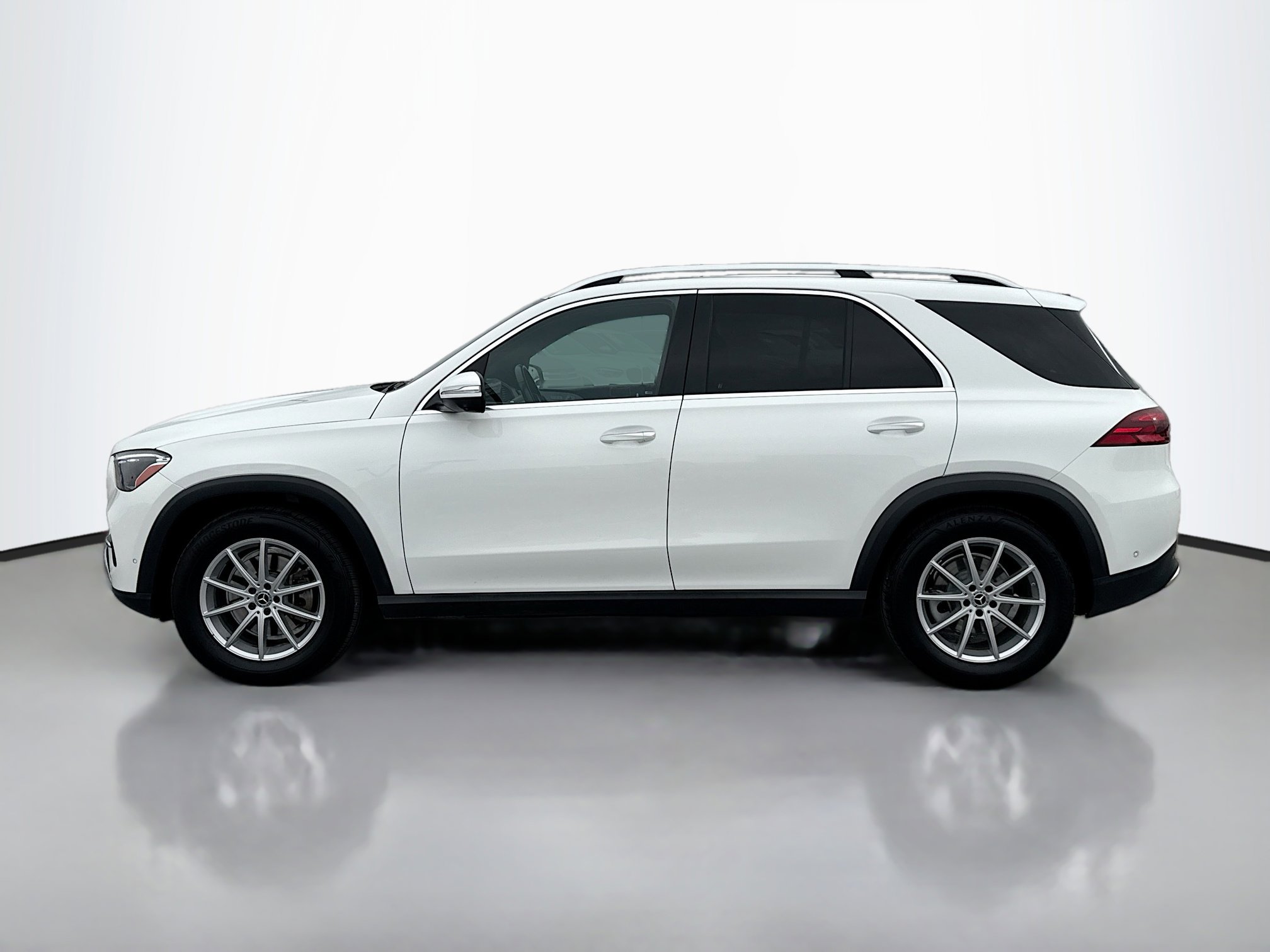 2024 Mercedes Benz GLE 350 photo 2