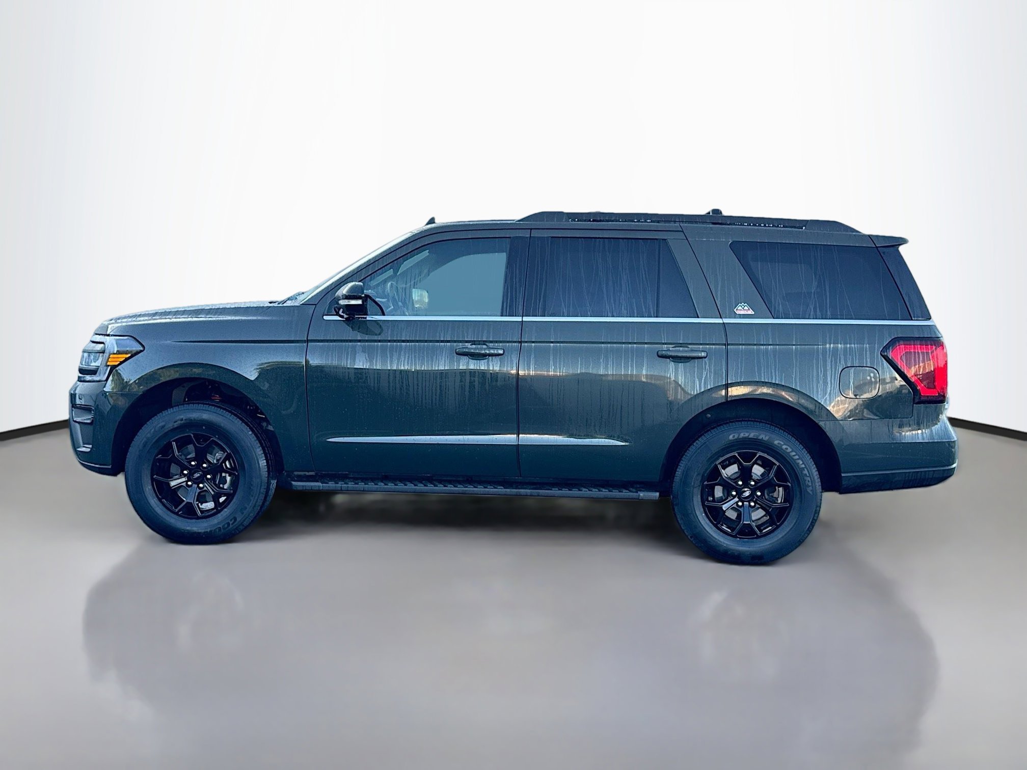 2023 Ford Expedition Timberline photo 3