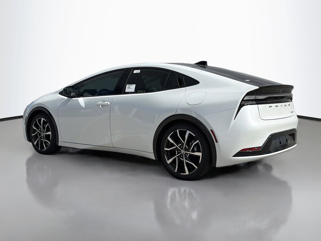 New 2026 Toyota Prius Plug-in Hybrid XSE Premium Hatchback