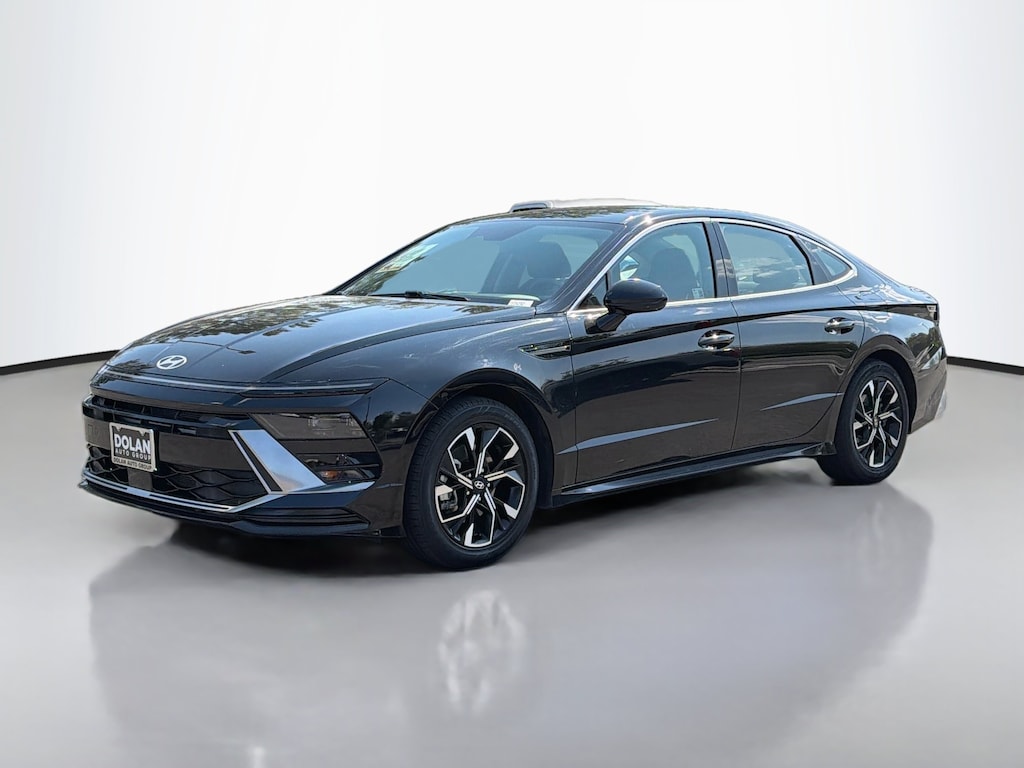 Used 2025 Hyundai Sonata SEL Sedan
