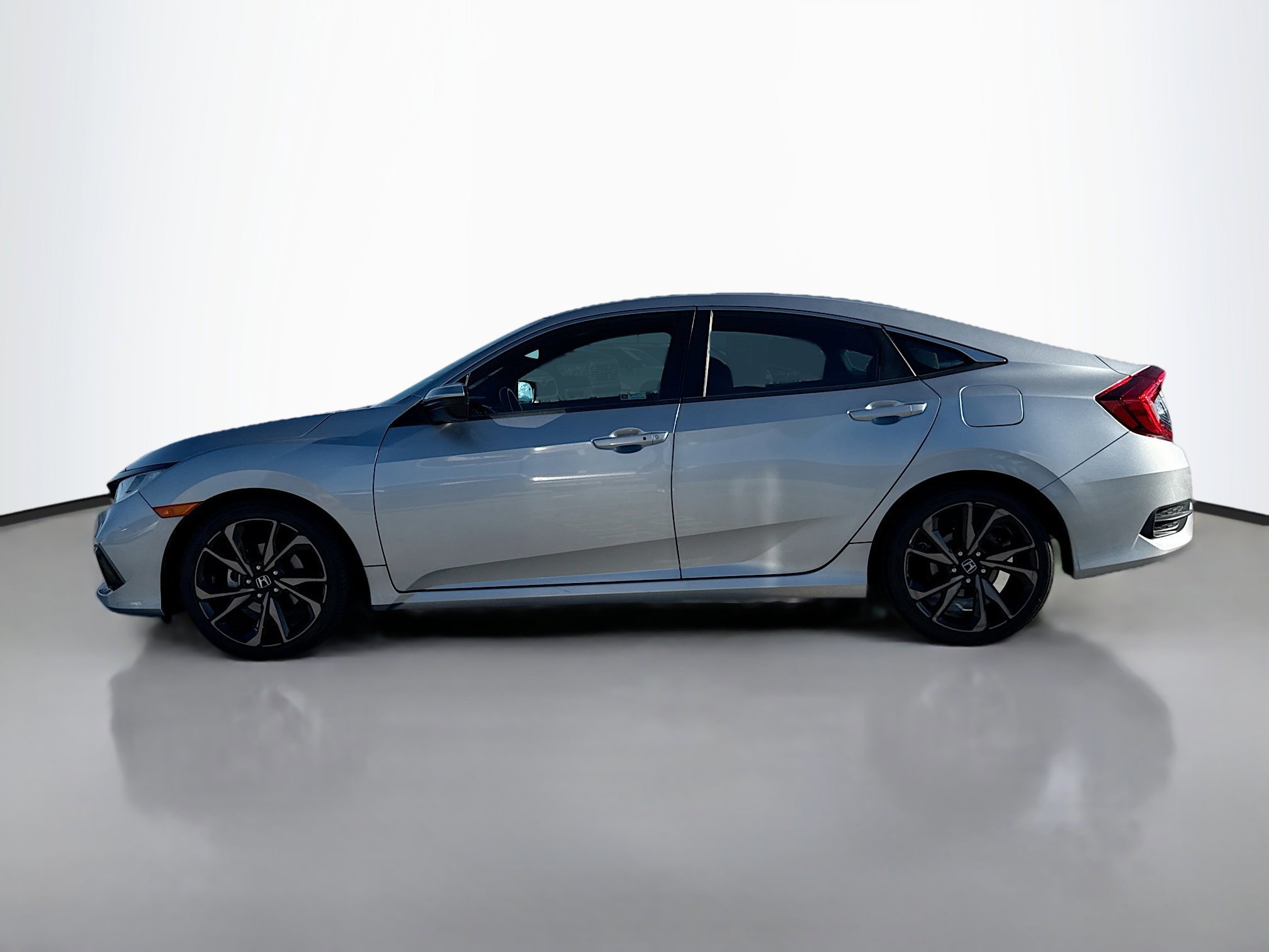 2020 Honda Civic Sport photo 2