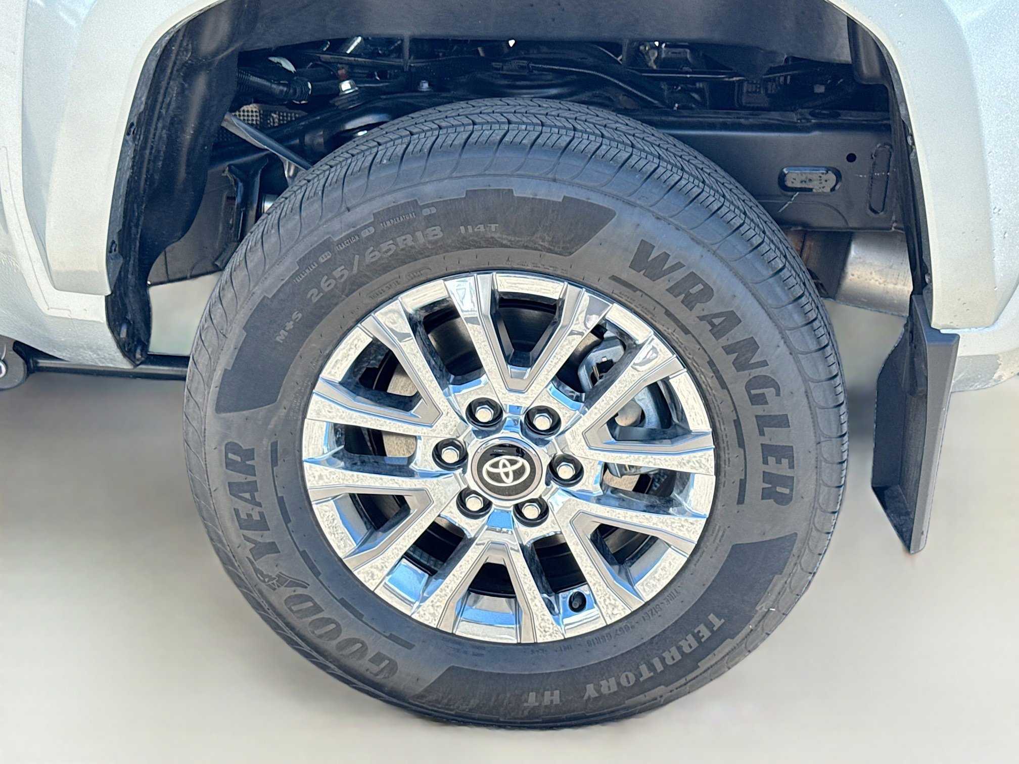 2025 Toyota Tacoma Limited - Photo 12