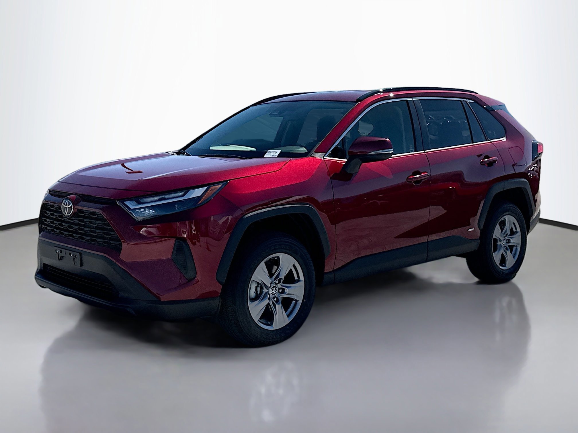 2025 Toyota RAV4 Hybrid LE photo 3