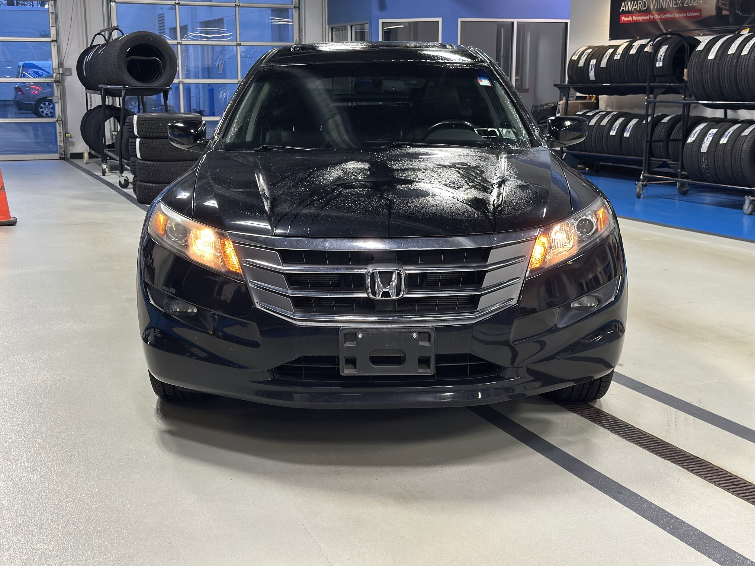 2010 Honda Crosstour EX-L photo 2