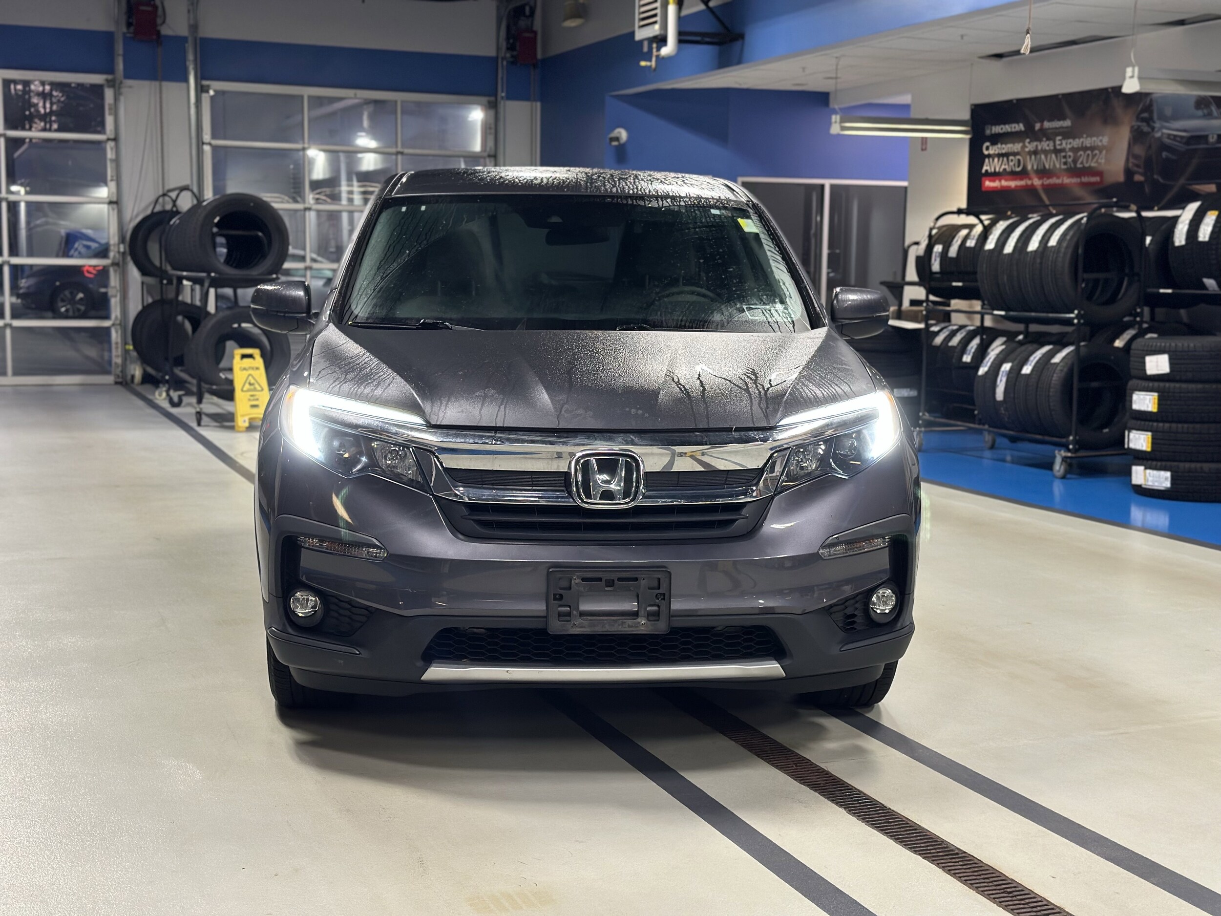 2021 Honda Pilot EX photo 2