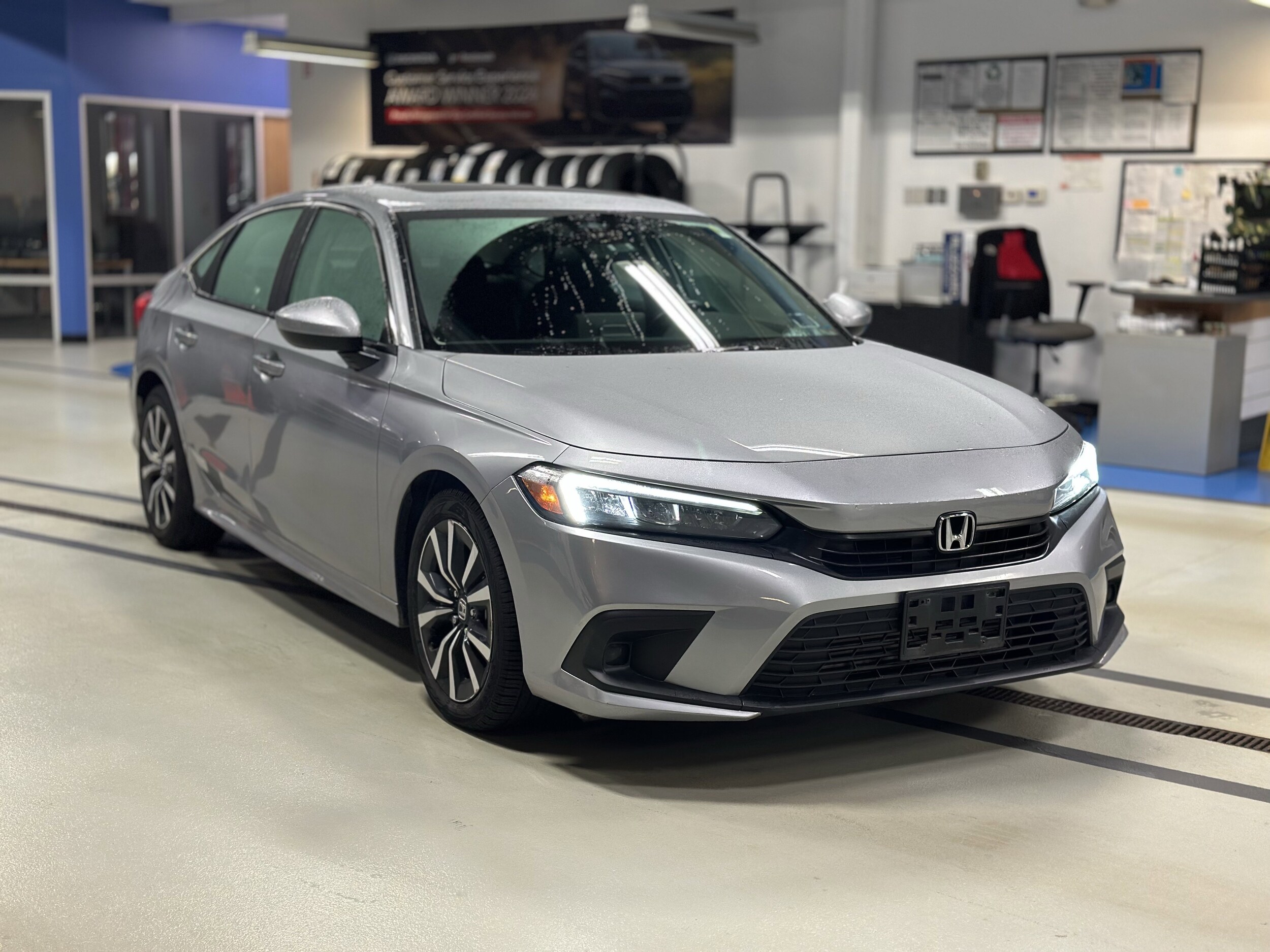 2023 Honda Civic EX photo 3