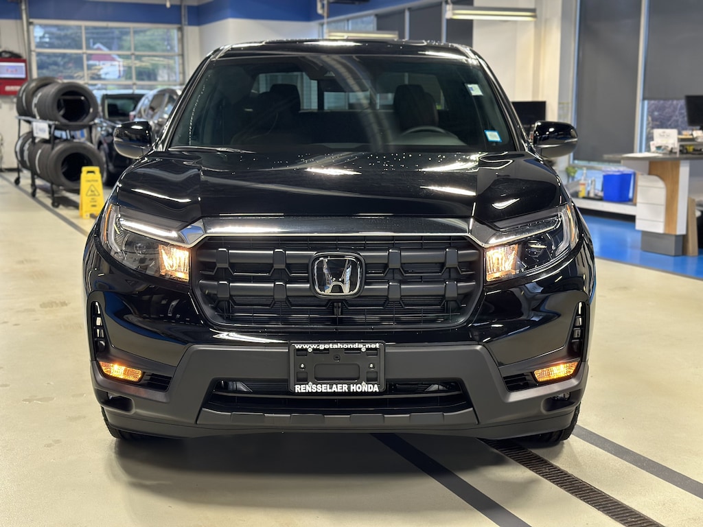 New 2026 Honda Ridgeline RTL Truck Crew Cab