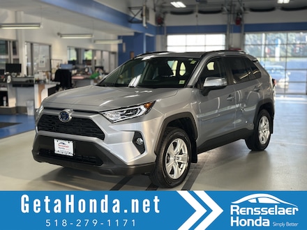 2021 Toyota RAV4 Hybrid XLE SUV