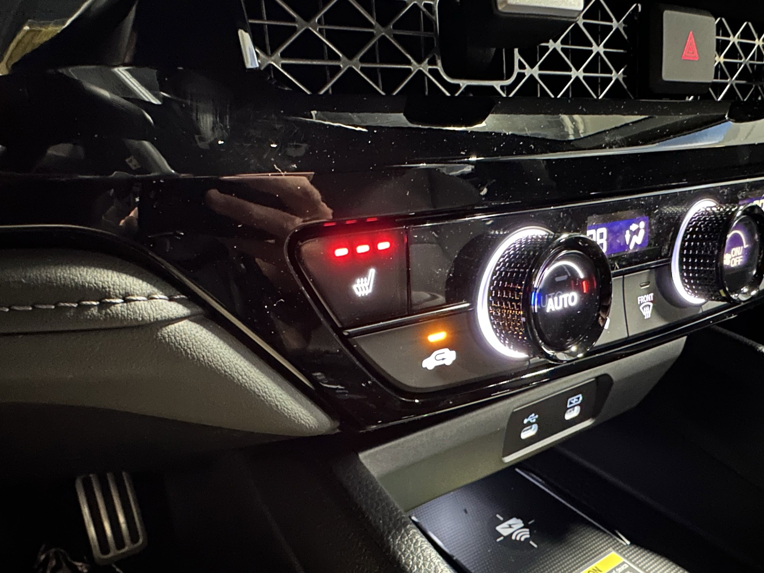 2025 Honda Accord Hybrid Sport-L - Photo 14