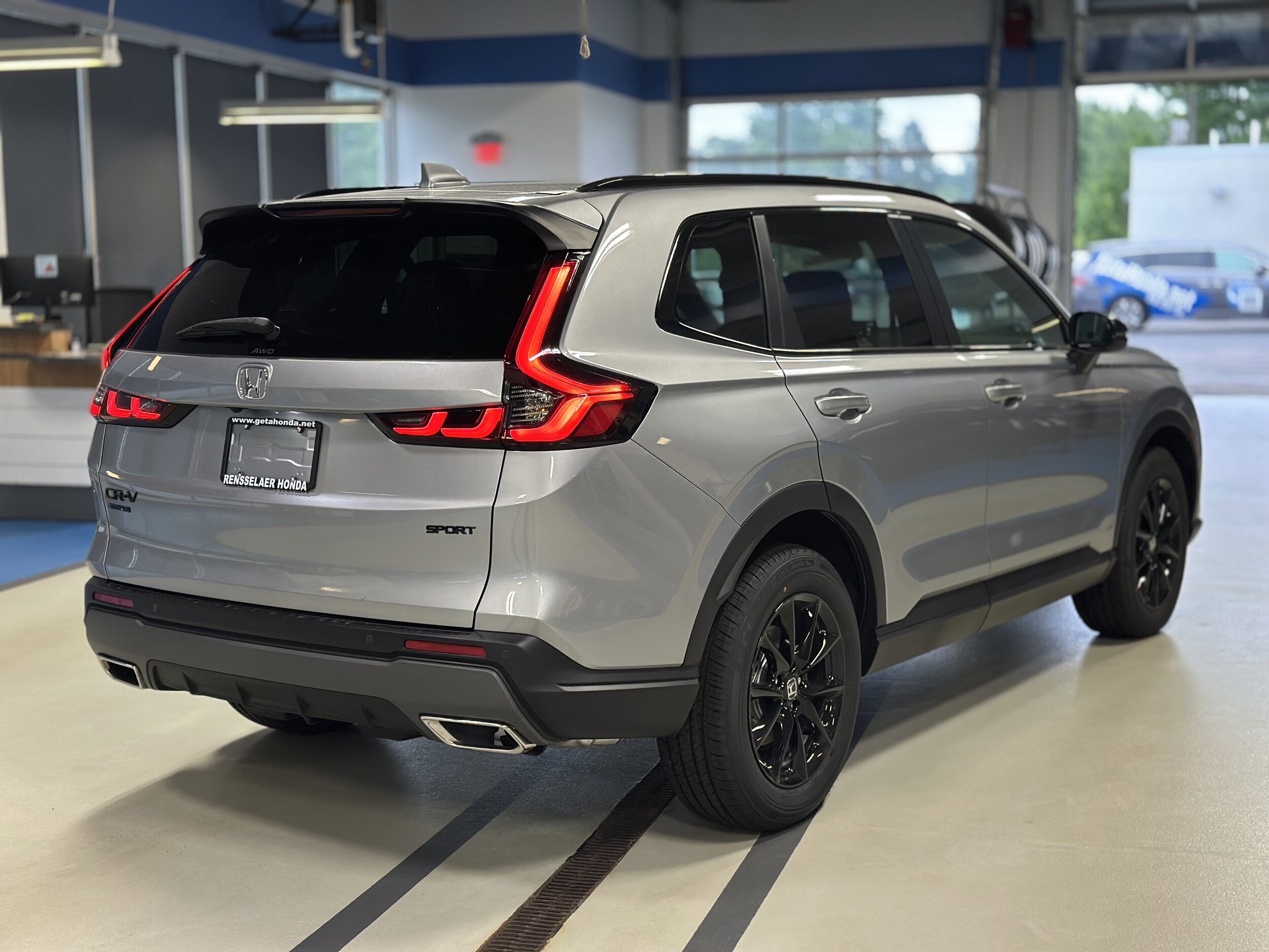 2026 Honda CR-V Hybrid Sport-L photo 4