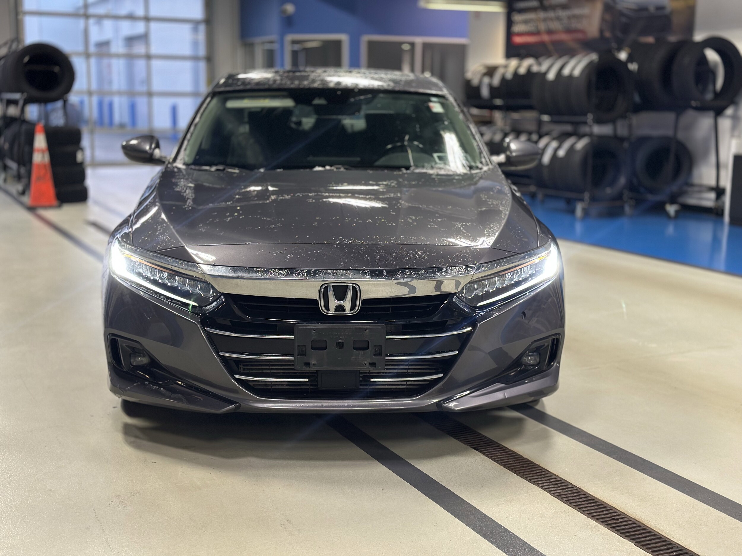 2021 Honda Accord EX-L 1.5T photo 2