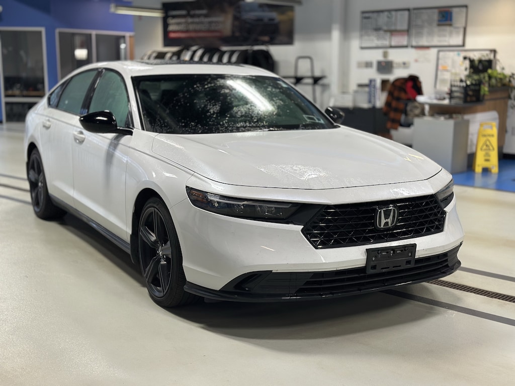 Used 2023 Honda Accord Hybrid Sport-L Sedan