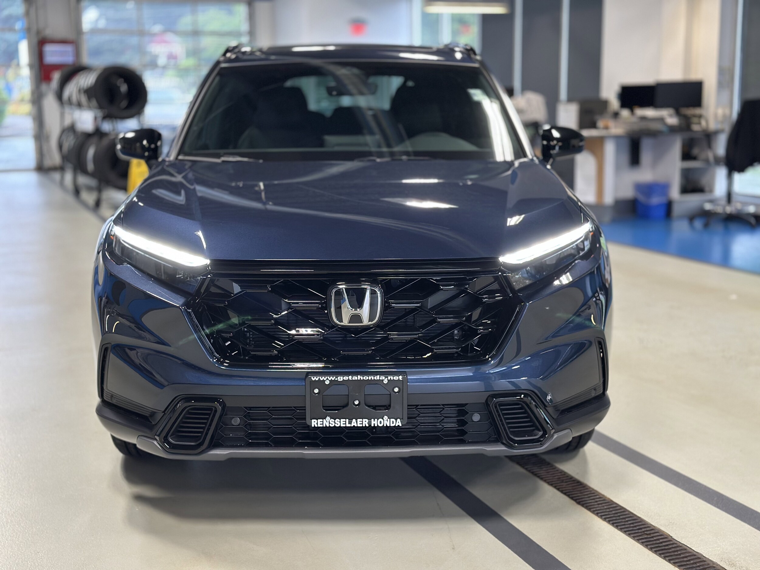 2026 Honda CR-V Hybrid Sport-L photo 2