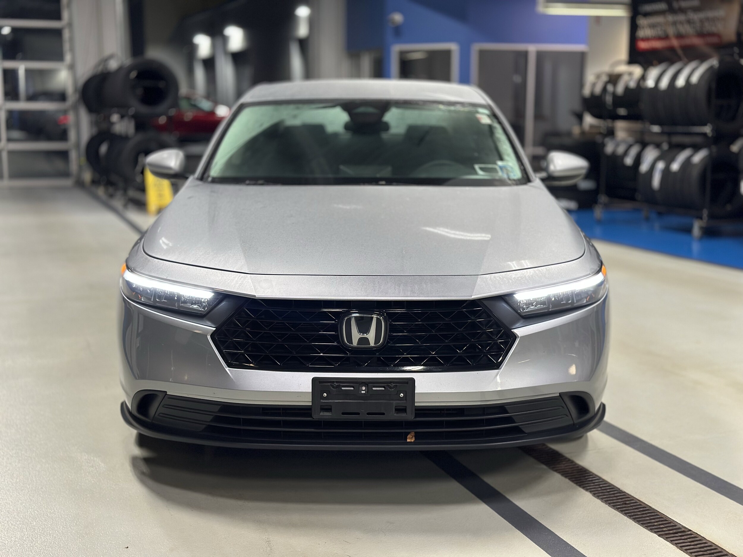 2023 Honda Accord LX photo 2