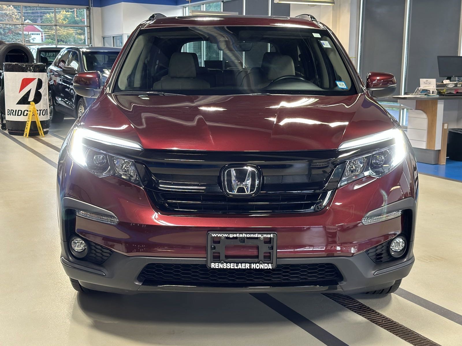 Used 2022 Honda Pilot SE with VIN 5FNYF6H24NB008718 for sale in Troy, NY