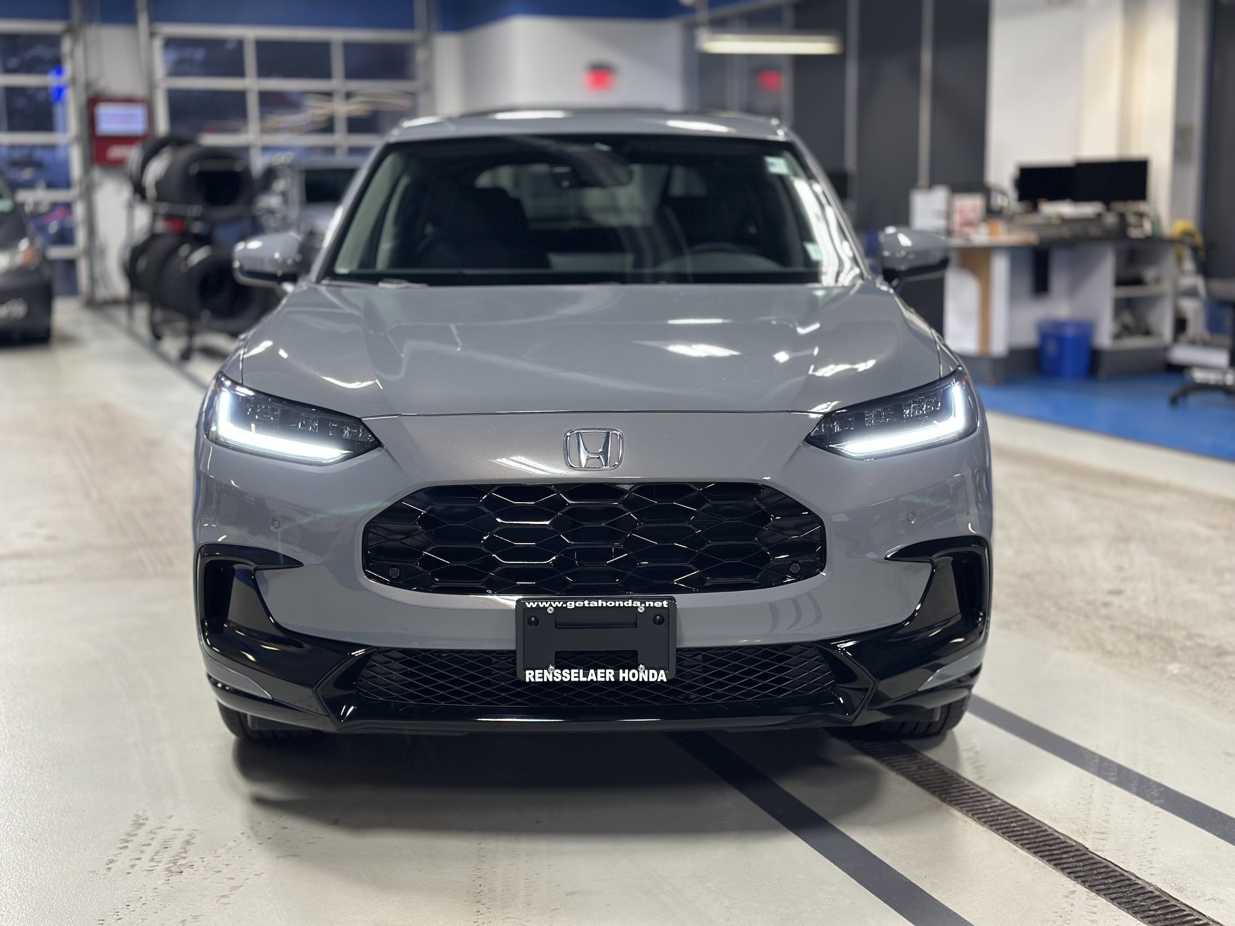 Vehicle Image 2