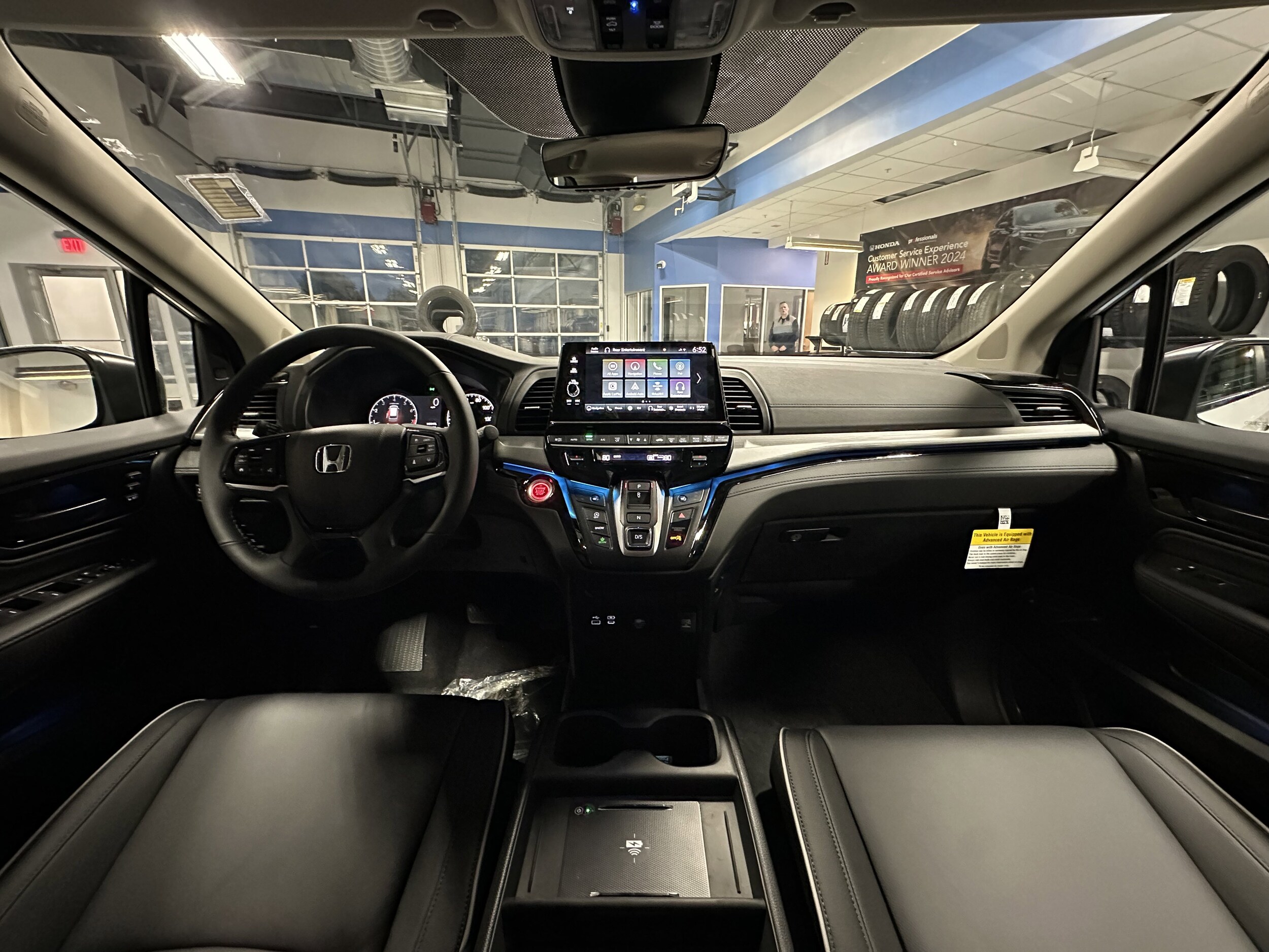 2026 Honda Odyssey Touring - Photo 22
