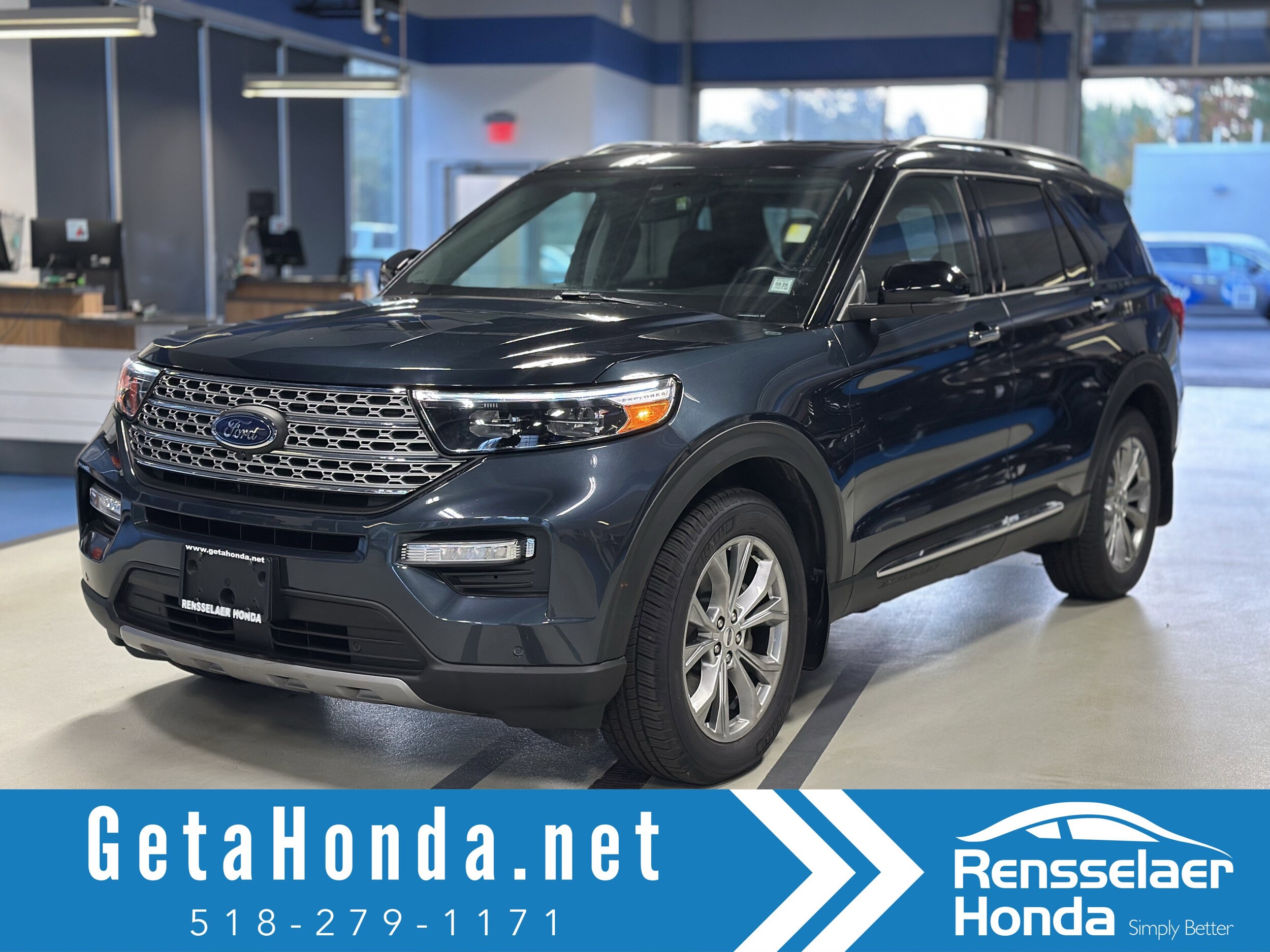 2022 Ford Explorer Limited's photo