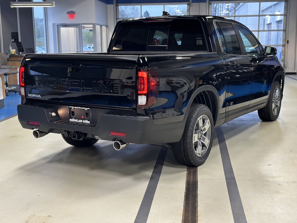 New 2026 Honda Ridgeline RTL Truck Crew Cab