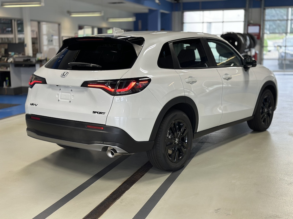 New 2026 Honda HR-V LX SUV