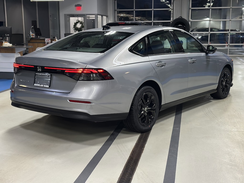 New 2025 Honda Accord SE Sedan