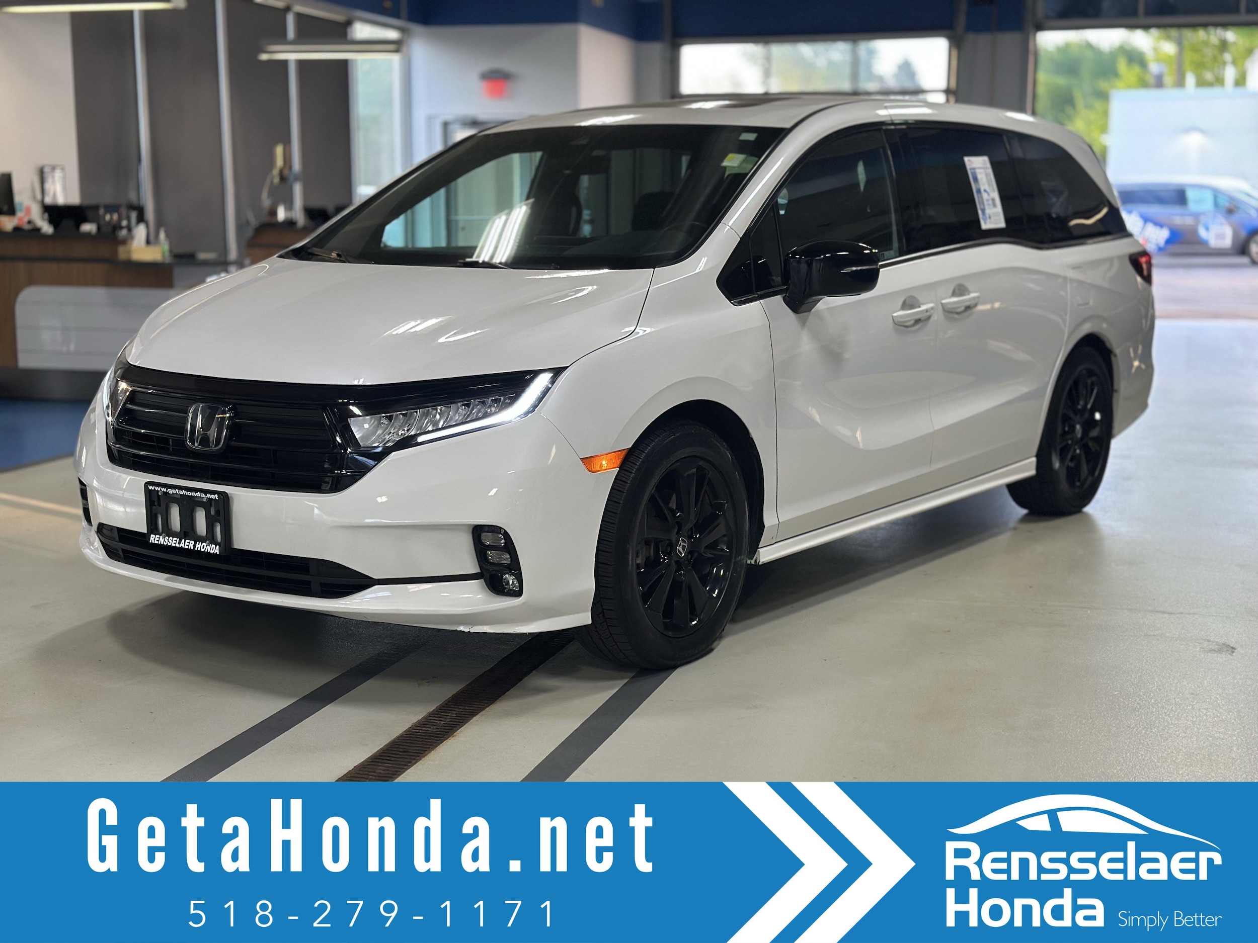 2023 Honda Odyssey SPORT's photo