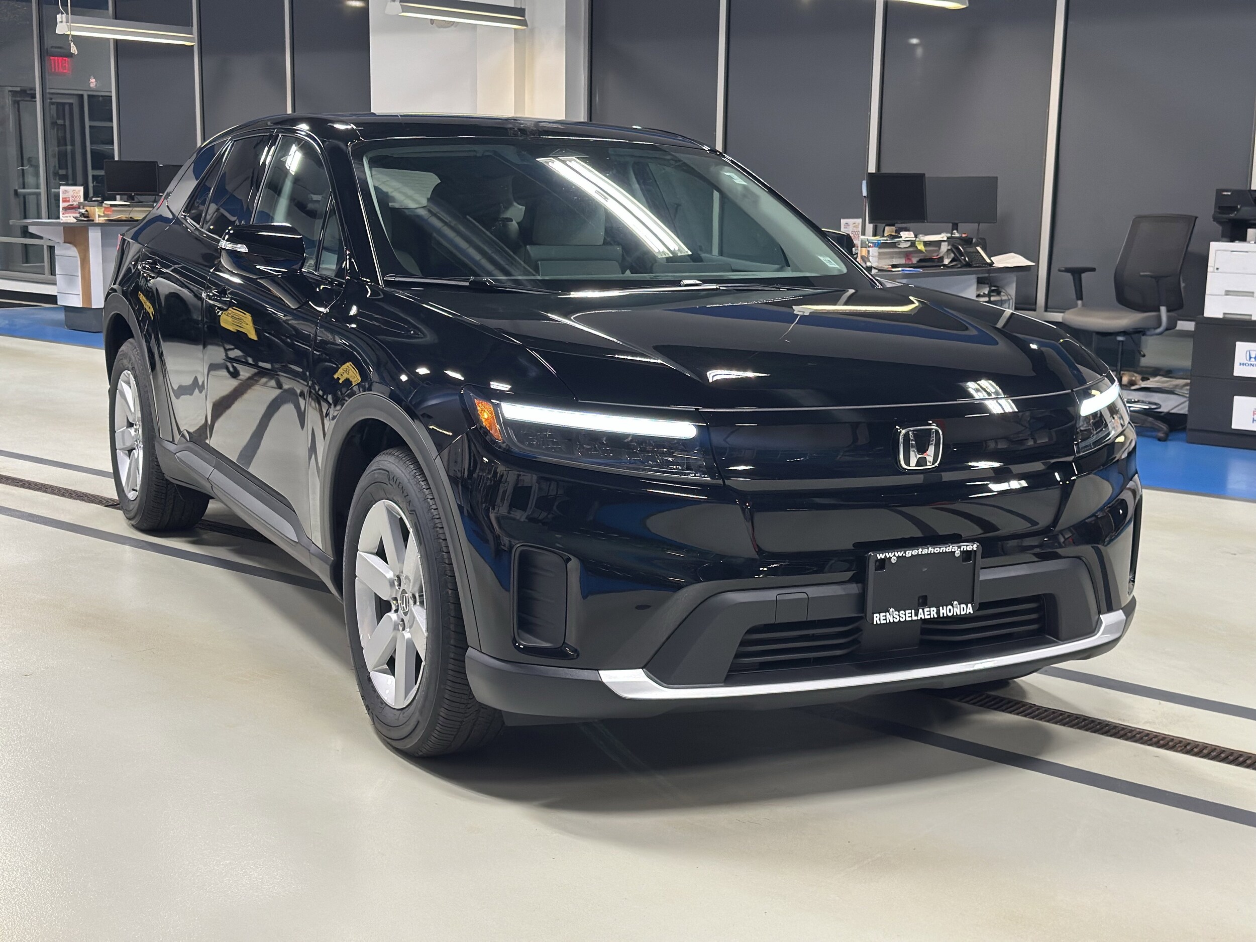 2026 Honda Prologue EX photo 3