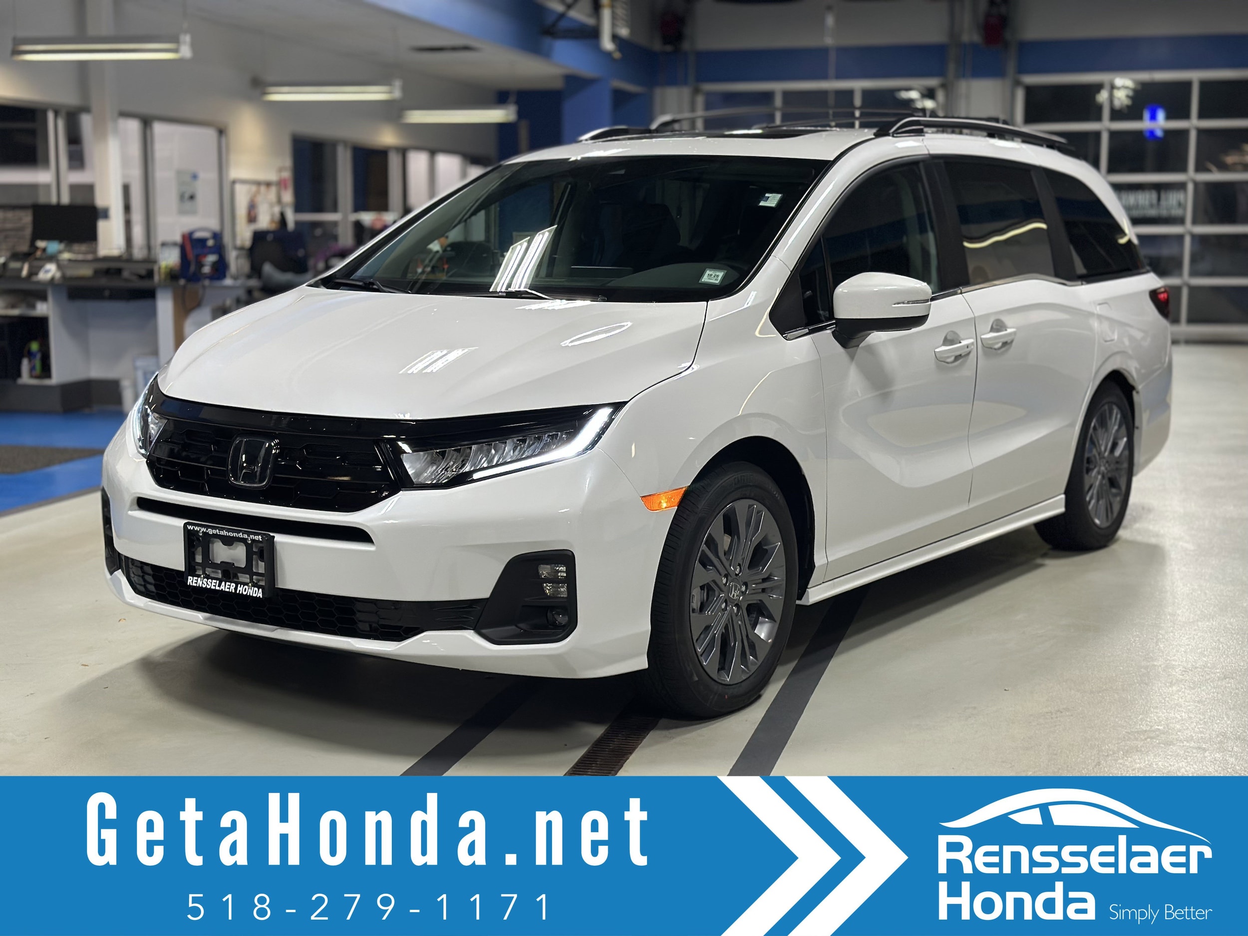 2026 Honda Odyssey Touring's photo