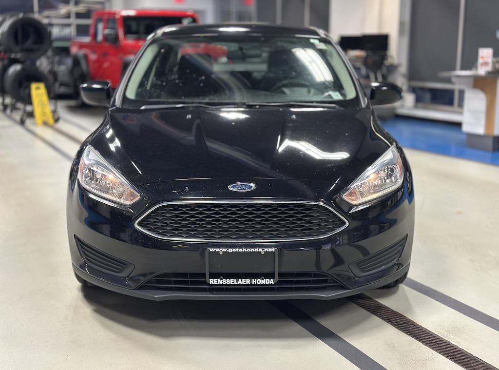 Used 2018 Ford Focus SE Sedan